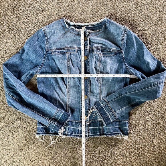 SOHO New York & Company Denim Jacket Women's Size Small Beaded Embroidered Bird - Picture 7 of 8